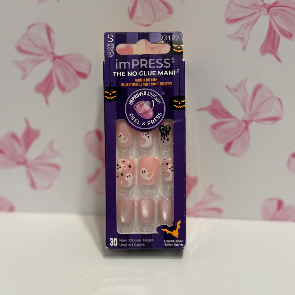 imPRESS Press-On Nails Halloween Glow in the‎ Dark Ghost Short Pink